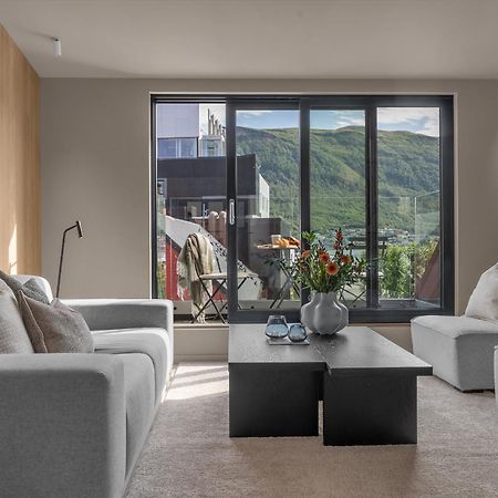 The Loft - Central Top Floor Apartment With 4 Bedrooms Tromsø Eksteriør bilde