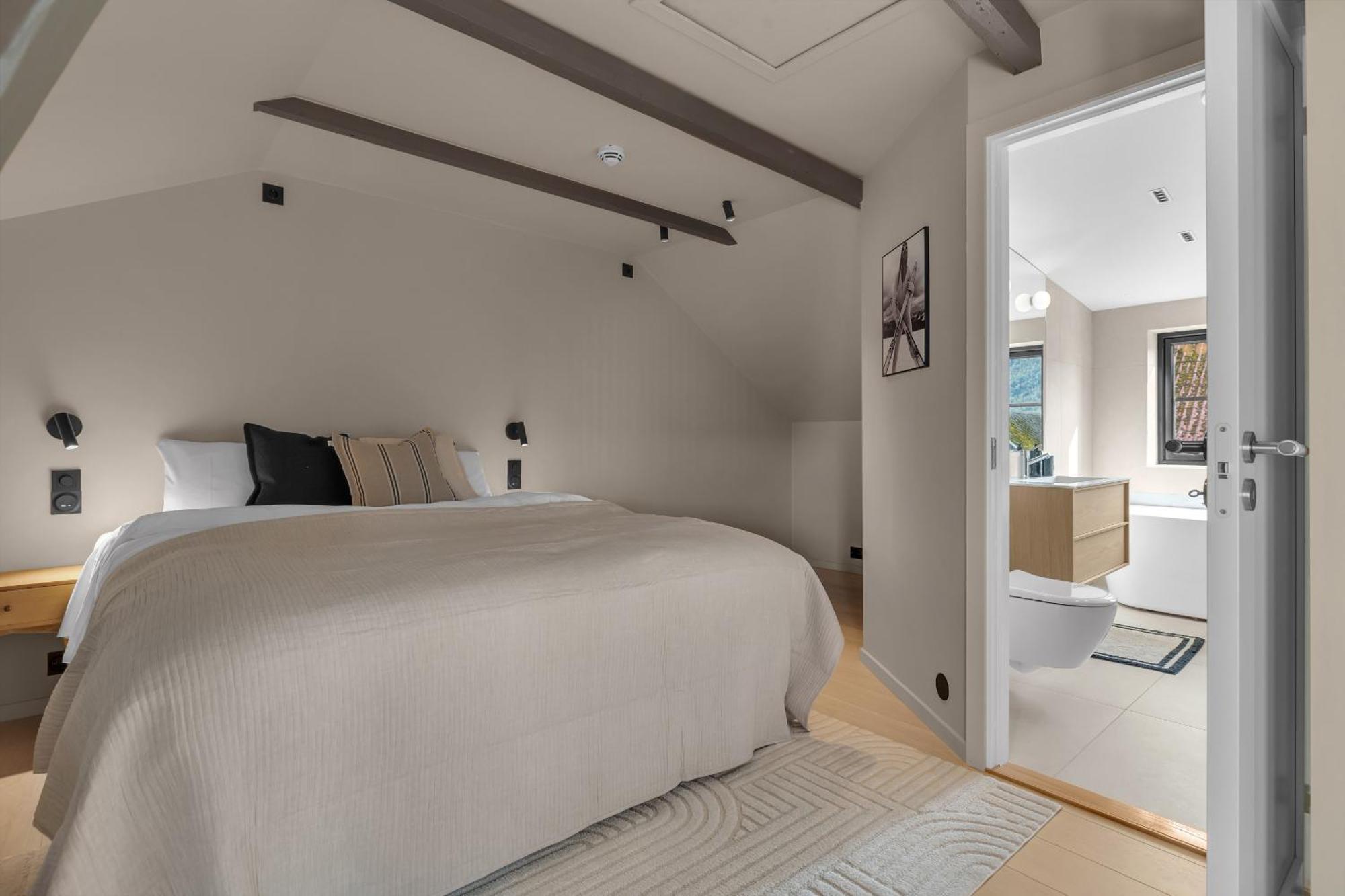 The Loft - Central Top Floor Apartment With 4 Bedrooms Tromsø Eksteriør bilde