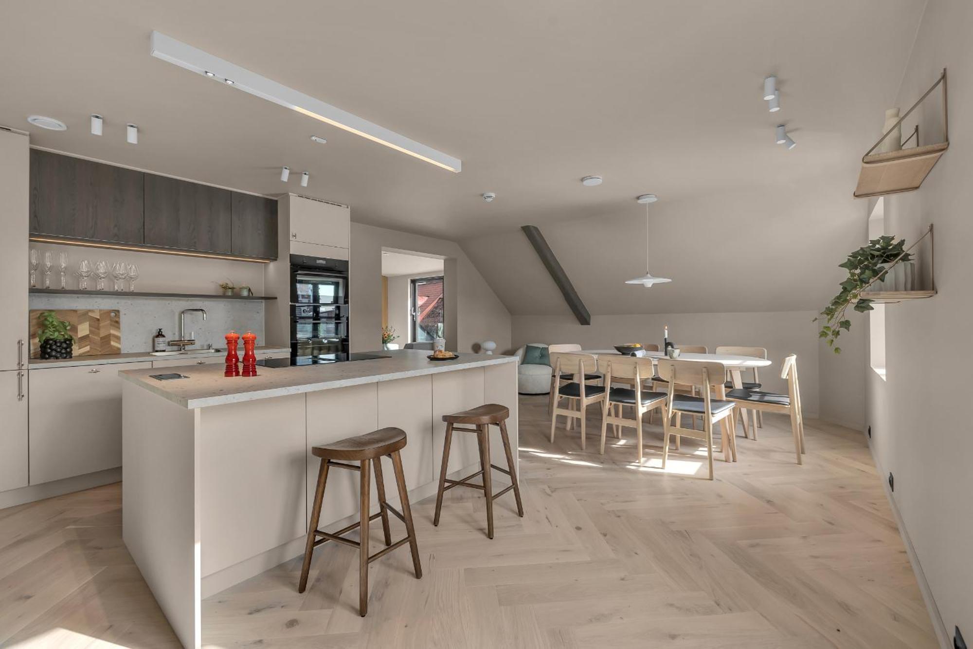 The Loft - Central Top Floor Apartment With 4 Bedrooms Tromsø Eksteriør bilde