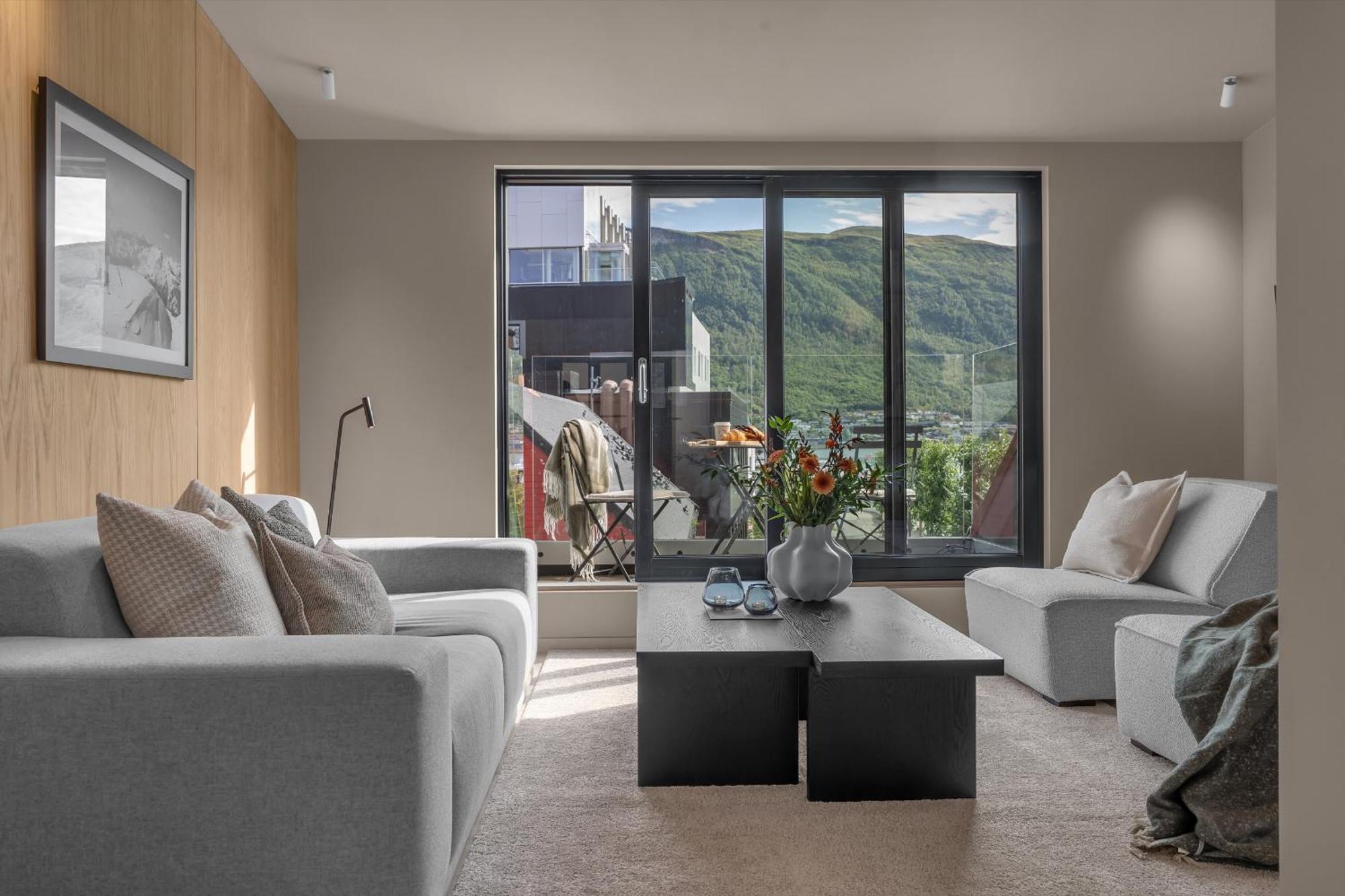 The Loft - Central Top Floor Apartment With 4 Bedrooms Tromsø Eksteriør bilde